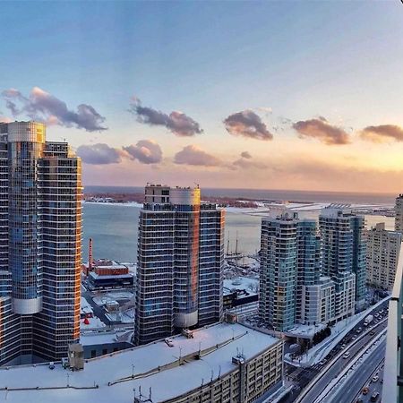 Luxury Condo In The Heart Of Toronto - Next To Scotiabank Arena Экстерьер фото